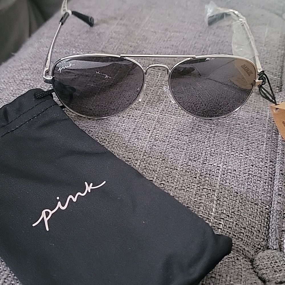Aviator Sunglasses with fabric case -Pink